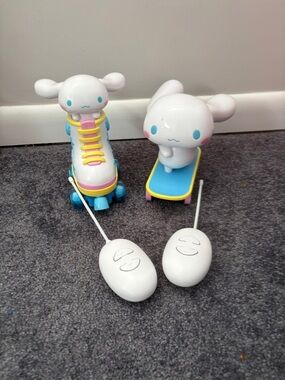 White & Blue Remote Control Cinnamoroll Skateboard and Rollerskate Toy Set